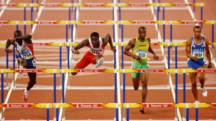 篮球勇士全队轮转体系优化