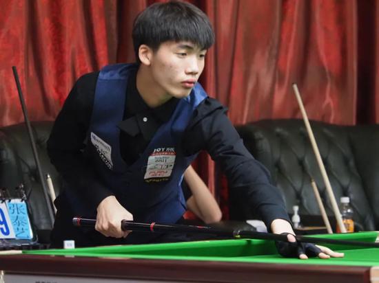 防守端压迫 防守端压迫