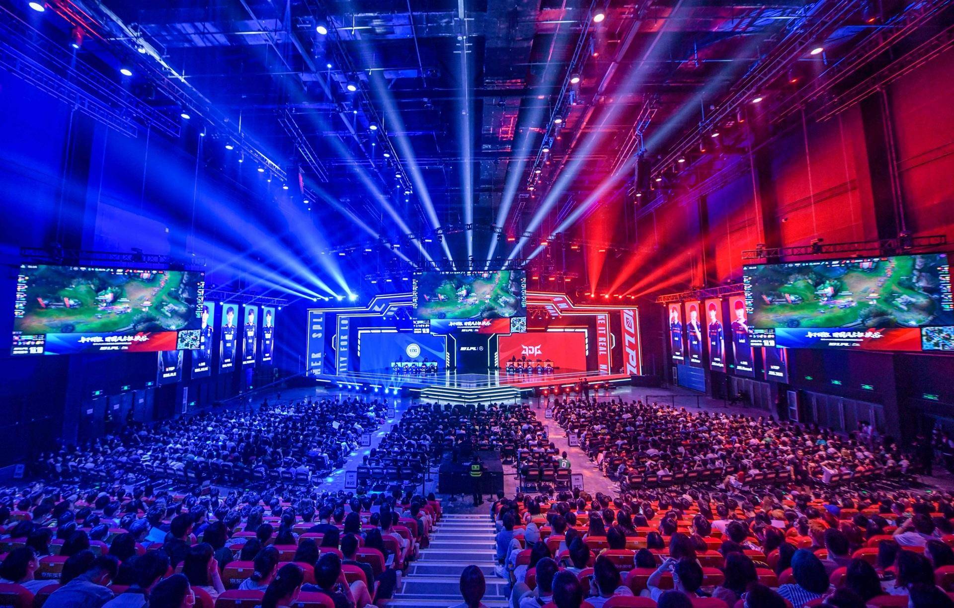 并不鲜见 并不鲜见